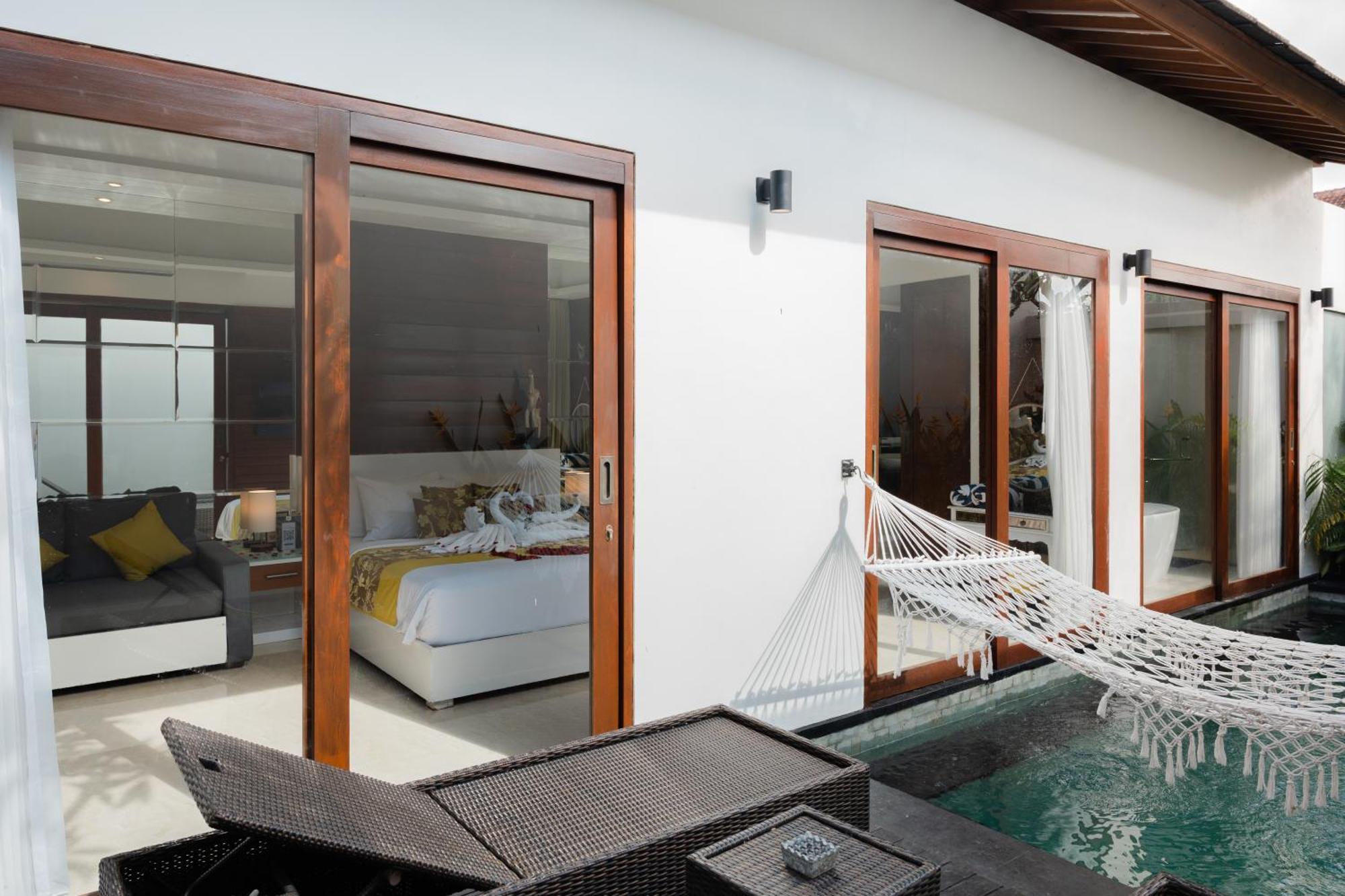 Anari Villas Kuta Legian Εξωτερικό φωτογραφία