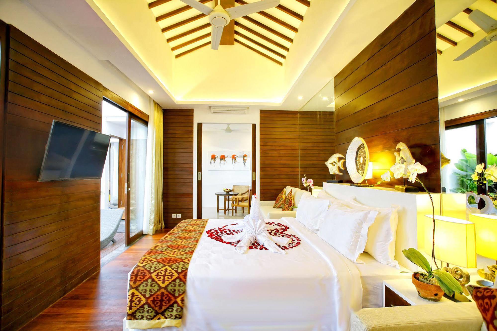 Anari Villas Kuta Legian Εξωτερικό φωτογραφία