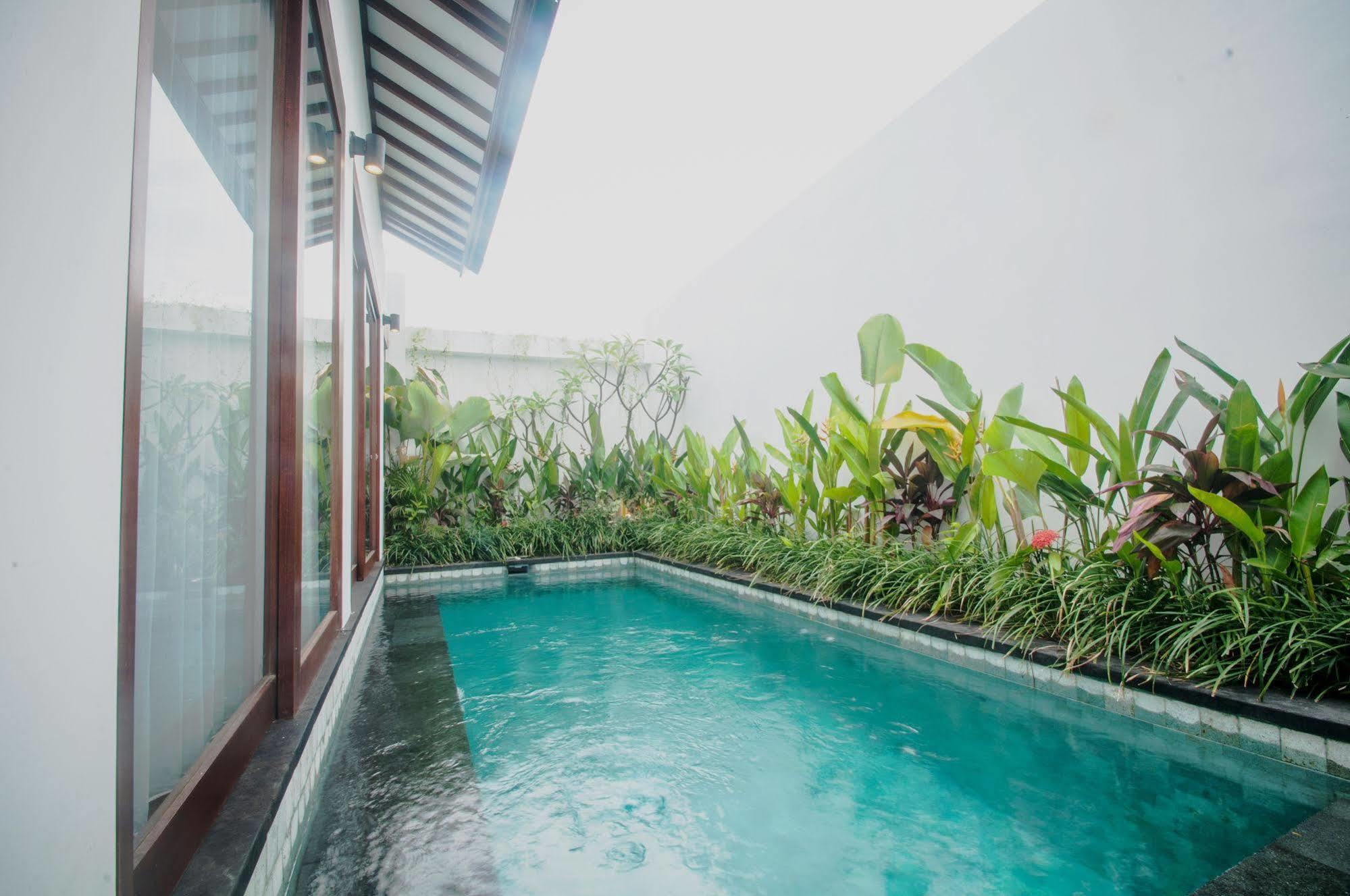 Anari Villas Kuta Legian Εξωτερικό φωτογραφία